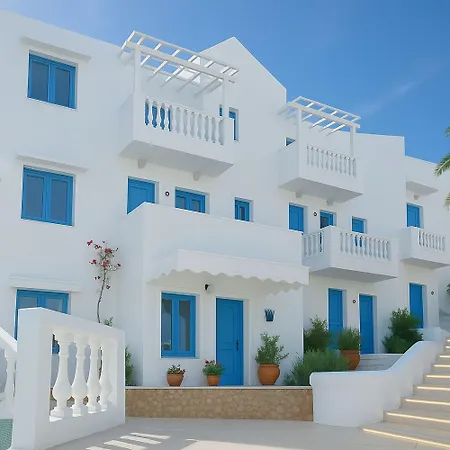 Gæstehus Junior For Up To 10 Vacationers Full View Hersonissos (Crete)