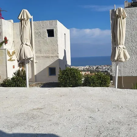 Junior For Up To 10 Vacationers Full View Vakantiehuis *